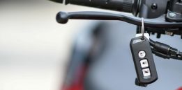 Concesionario o taller especializado: ¿dónde hacer un duplicado de llaves de moto?